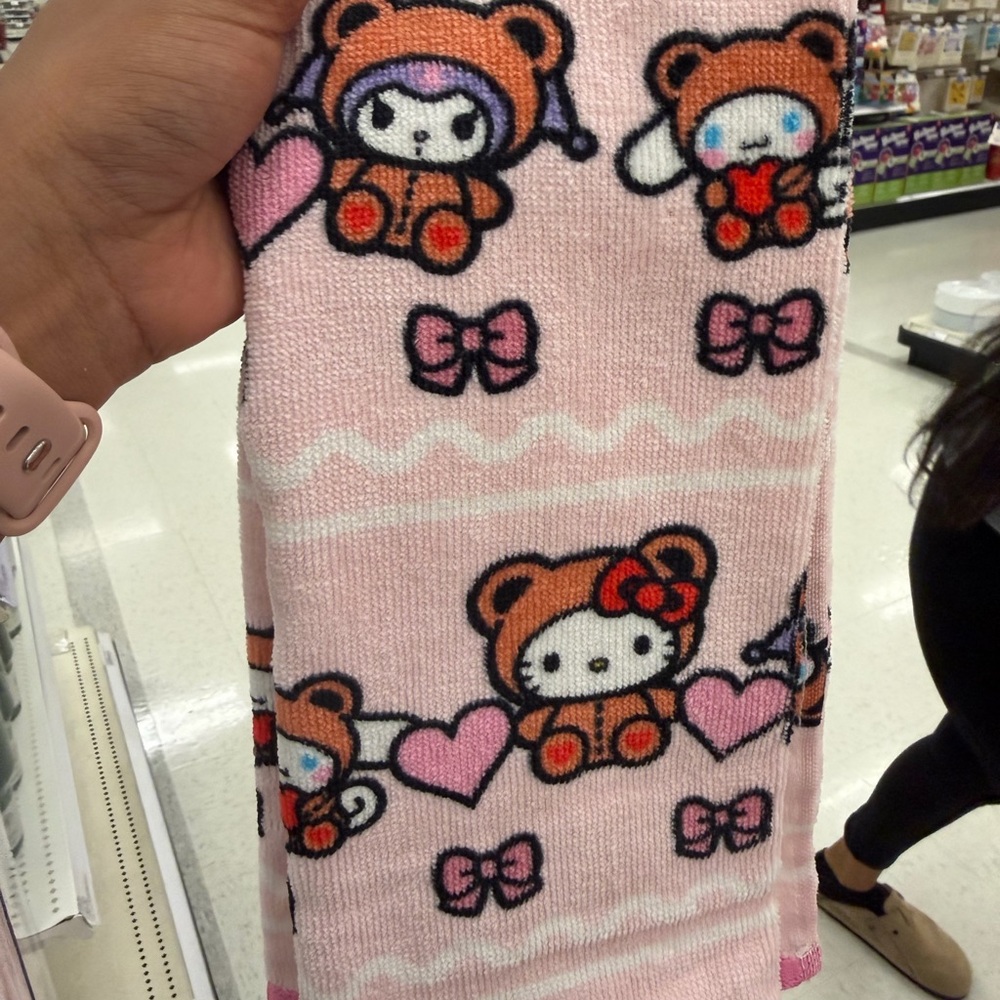 Cute Pink Valentine’s Day  Towel with Bear Design